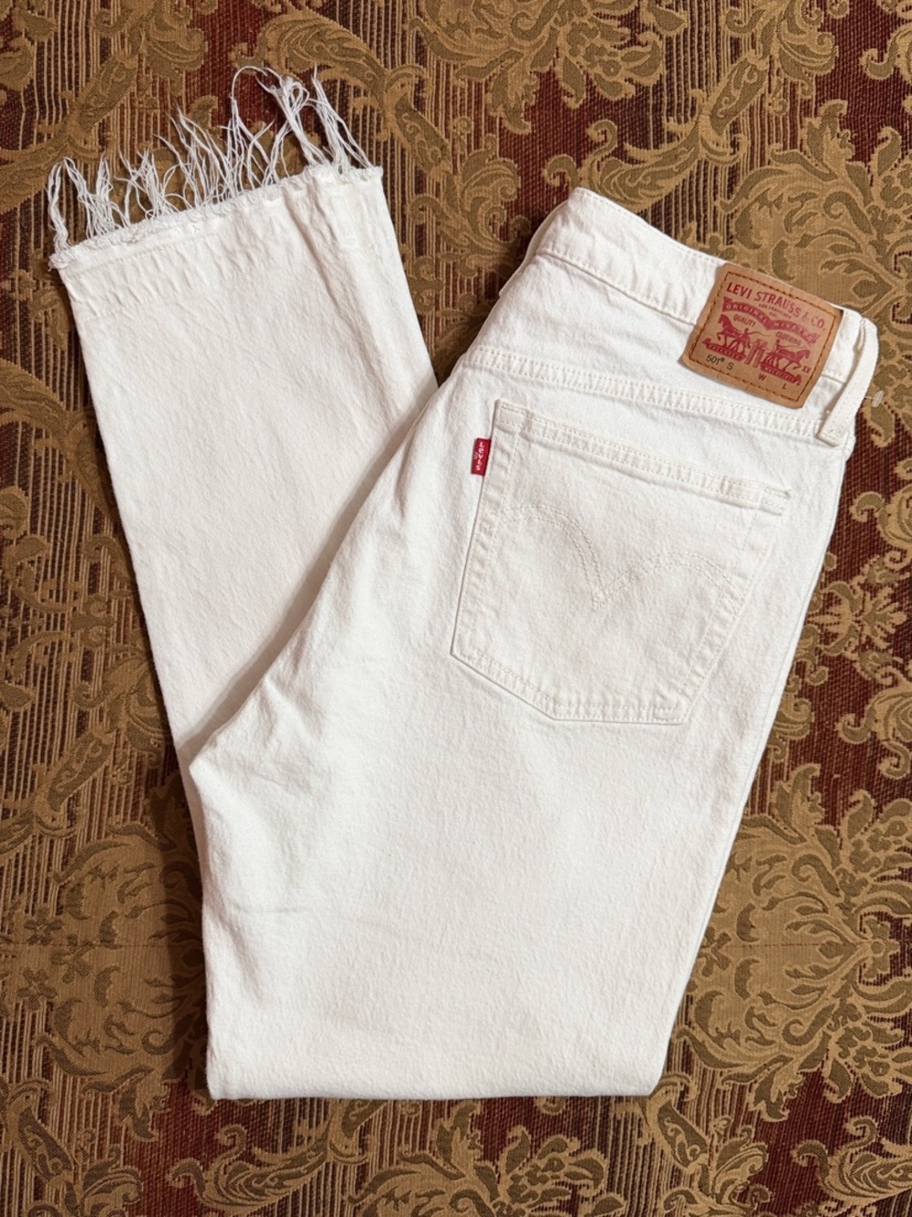 Levi 501 Button Fly Skinny Jeans Size 30X28 Red Tag Off White